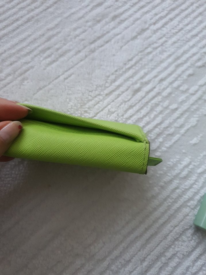 Bershka yeşil cüzdan - Görsel 5