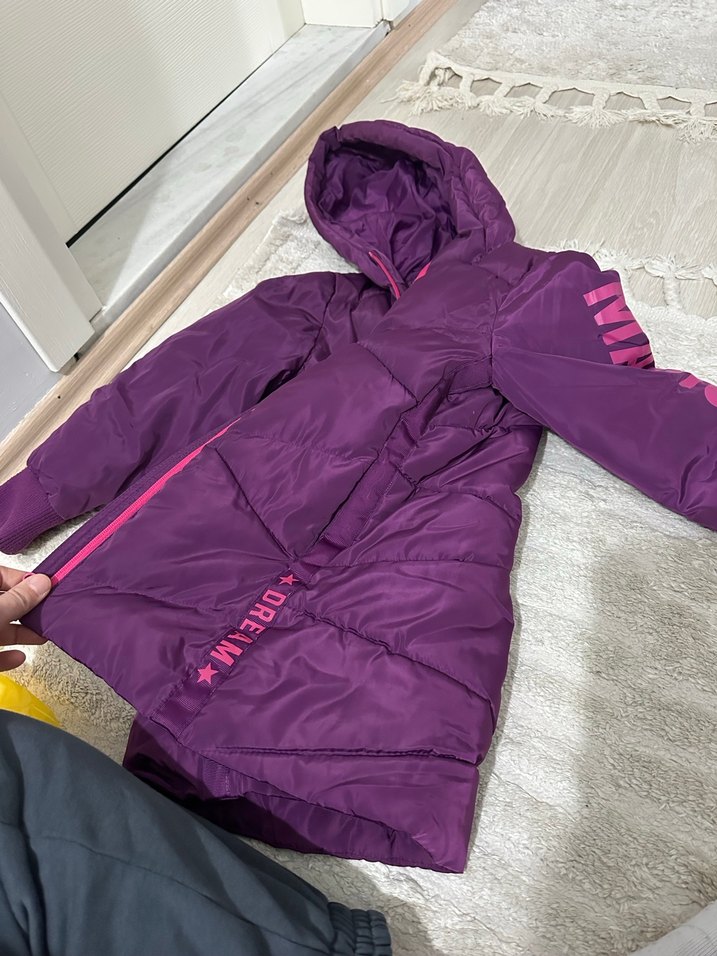 Kız Çocuk Mor Kapüşonlu Fermuarlı Mont - Görsel 3