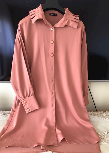 Düğmeli, Uzun Kollu Bej Kadın Bluz 1veya iki defa giyild - Görsel 5