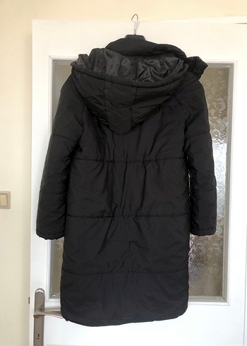 Siyah Fermuarlı Uzun Kadın Kışlık Mont - Görsel 3