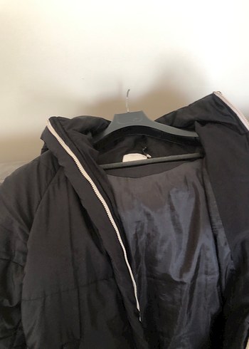 Siyah Fermuarlı Uzun Kadın Kışlık Mont - Görsel 4