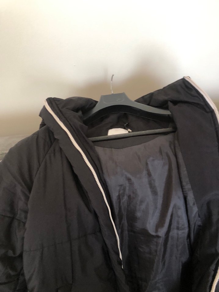 Siyah Uzun Fermuarlı Kadın Kışlık Mont - Görsel 3