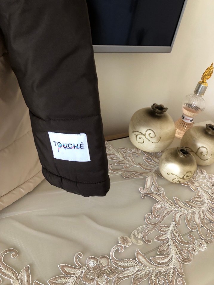 Bej Gri Kadın Midi Kolsuz Kışlık Mont - Görsel 4