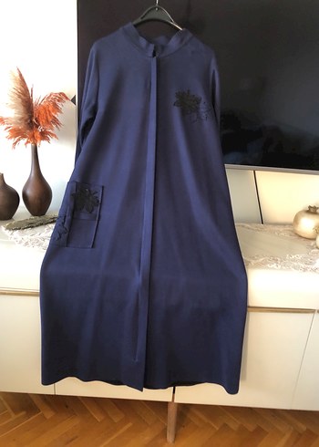 Uzun Lacivert Kadın Bornoz - Görsel 4