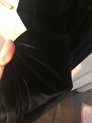 42 Beden siyah Renk Elbise kadife