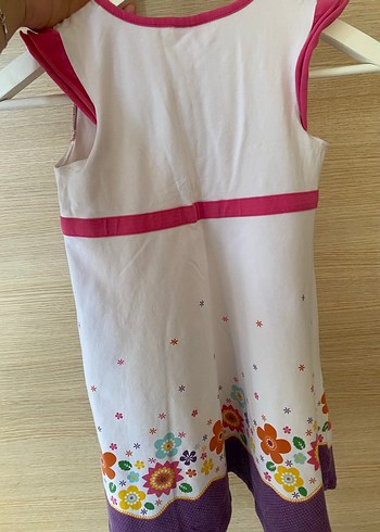 LC Waikiki Çiçek desenli 8 yaş kız elbisesi
