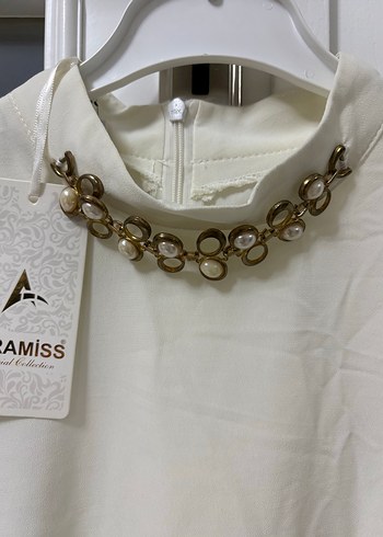 Zincir Detaylı Beyaz Midi Kadın Gömlek - Görsel 2