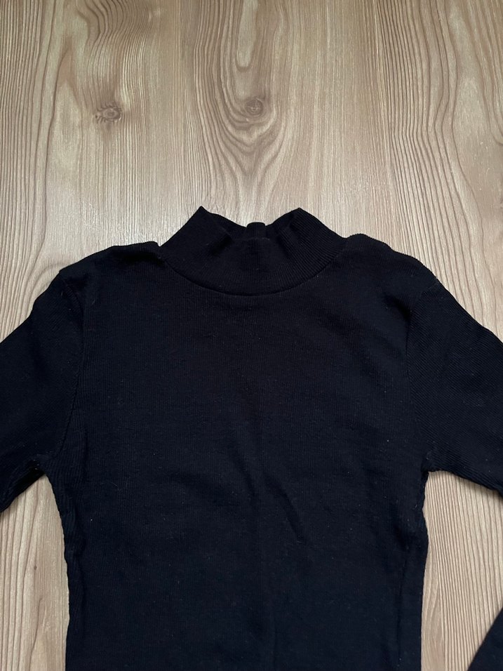 Siyah Balıkçı Yaka Kadın Kazak - Görsel 2