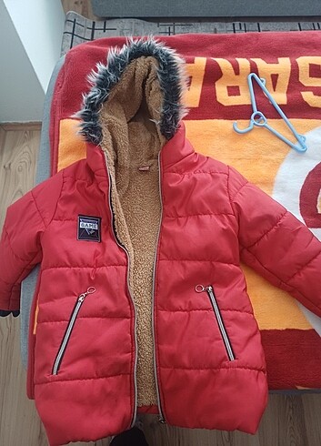 Kışlık mont - Görsel 3