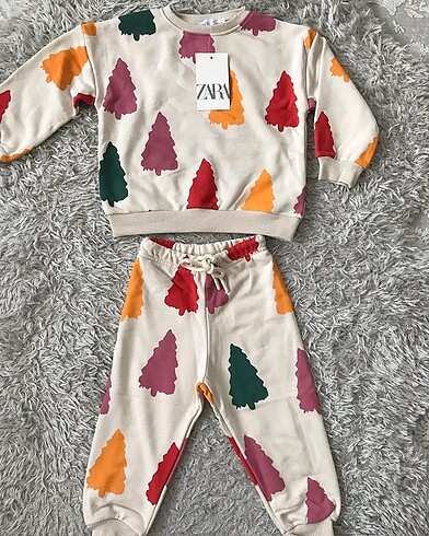 Zara Çam Temalı Takım