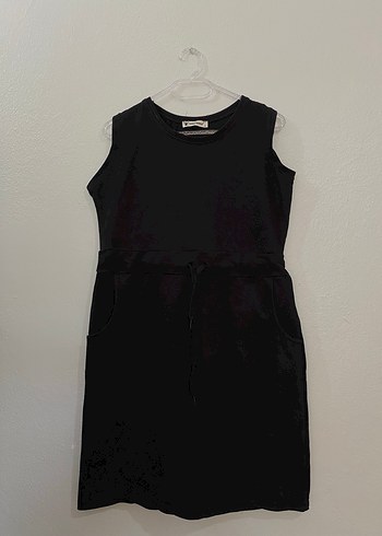 Siyah Elbise - Görsel 2