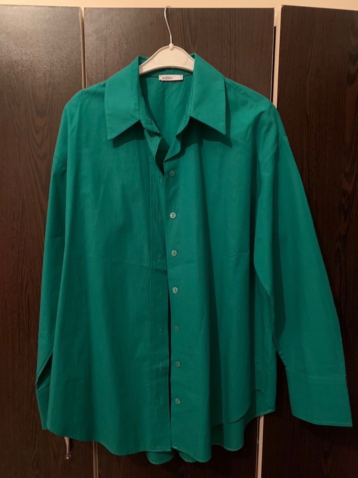 Yeşil Düğmeli Kadın Gömlek - Görsel 2