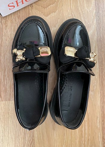 Parlak Siyah Kadın Loafer Ayakkabı - Görsel 3