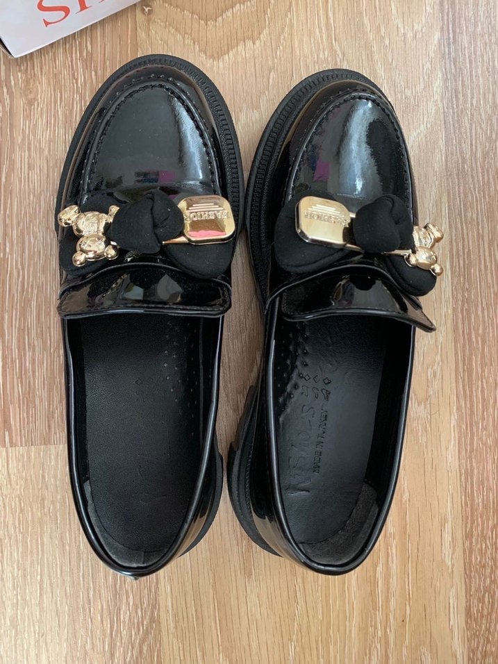 Parlak Siyah Kadın Loafer Ayakkabı - Görsel 4