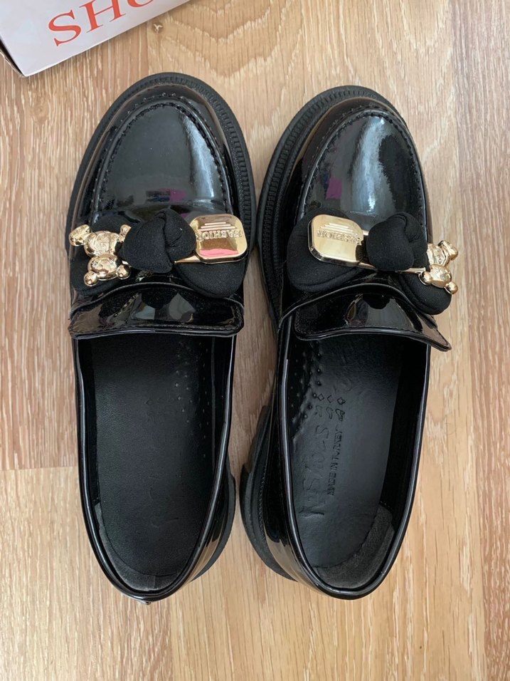 Parlak Siyah Kadın Loafer Ayakkabı - Görsel 3