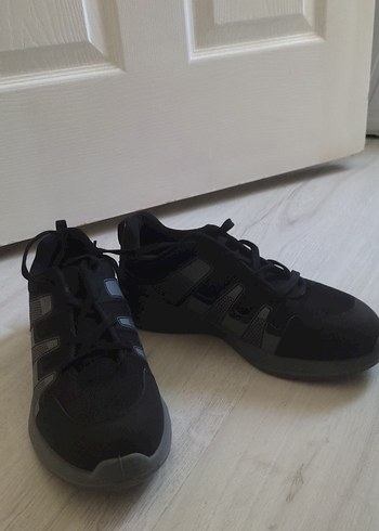Siyah Bağcıklı Erkek Spor Sneaker