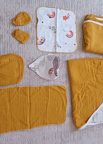 7 parça çift kat müslin bebek bakım seti