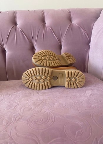 43 numara John May taba bot - Görsel 4