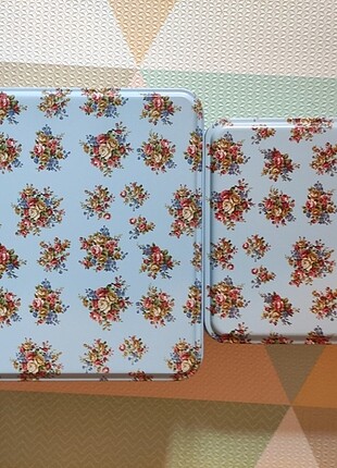 2 adet metal kutu