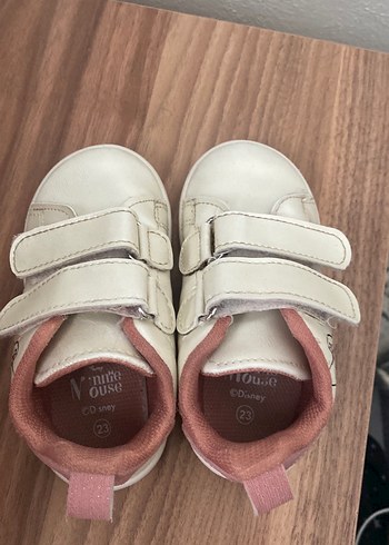 23 Beden beyaz Renk Kız Çocuk Beyaz Velcro Spor Ayakkabı