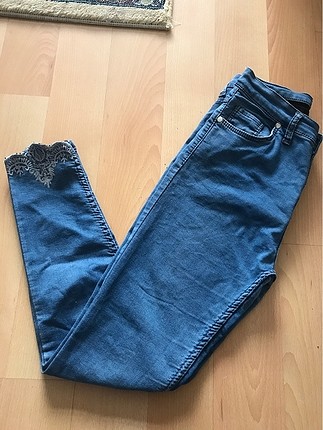 Nakışlı Kot Pantolon