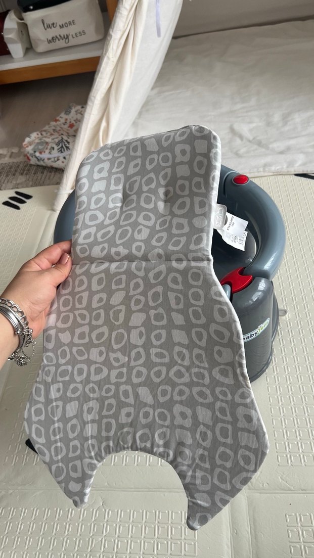 Gri Babyjem Bebek Mama Sandalyesi Banyo Oturağı - Görsel 4