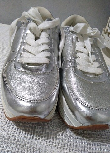 Zara Yeni 38 numara 