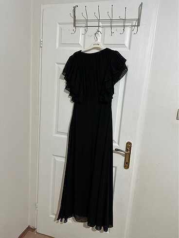 36 Beden Trendyol siyah abiye elbise