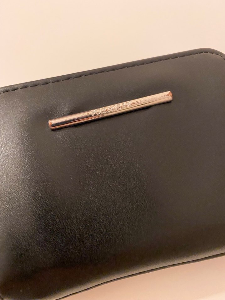 Pull & Bear Siyah Fermuarlı Deri Kadın Cüzdanı - Görsel 3