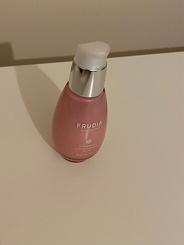 Frudia Serum