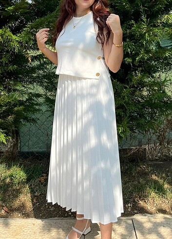 Beyaz elbise 