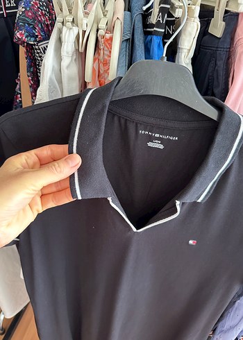 l Beden Tommy Hilfiger