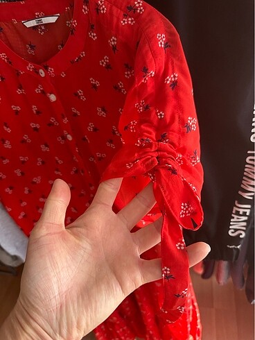 m Beden kırmızı Renk Tommy Hilfiger