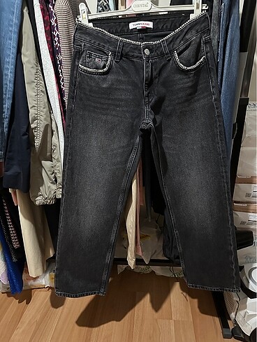 27 Beden gri Renk Tommy Hilfiger
