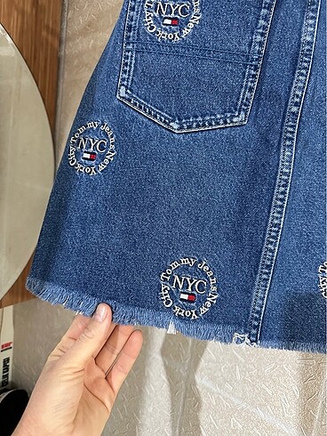 26 Beden mavi Renk Tommy Hilfiger