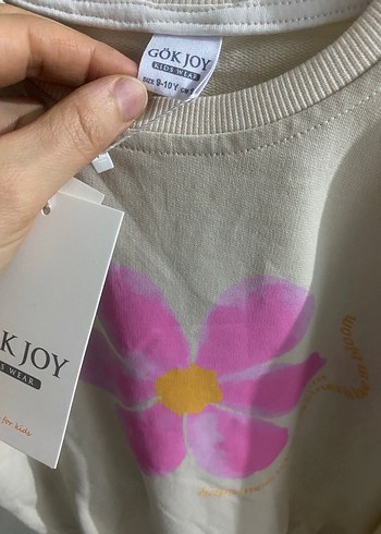 Beyaz Çiçek Baskılı Kız Sweatshirt ve Eşofman Takımı - Görsel 9