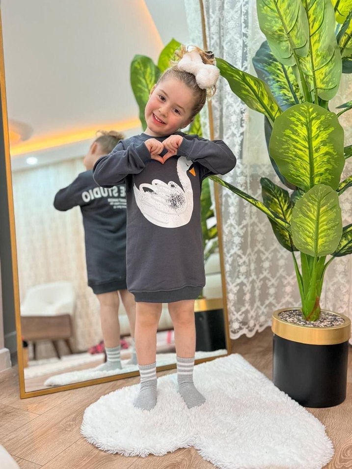 Kız Çocuk Gri Uzun Kollu Örme Elbise - Görsel 2