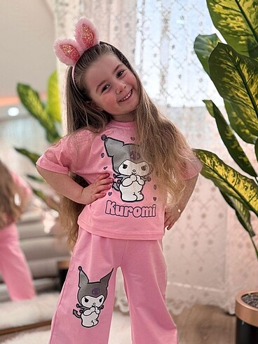 Diğer Kuromi takım