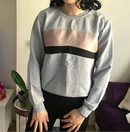 Oögun Orkun / Gri sweatshirt