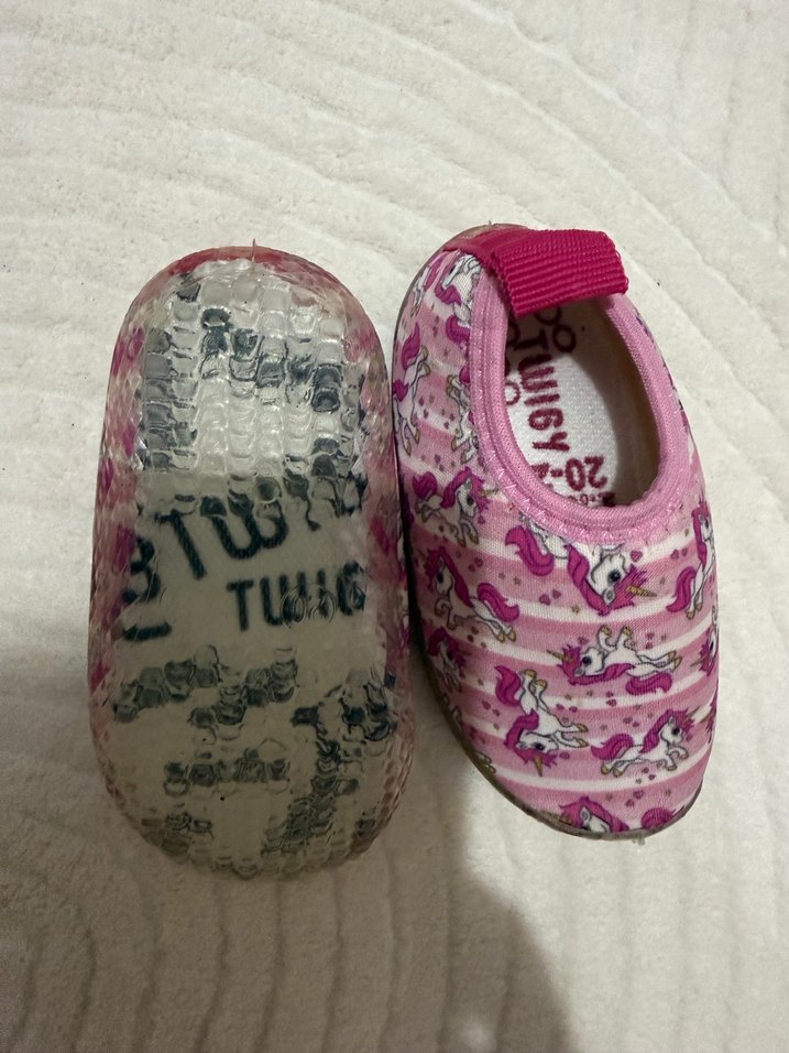 Twigy Desenli Pembe Kız Çocuk Terliği - Görsel 3