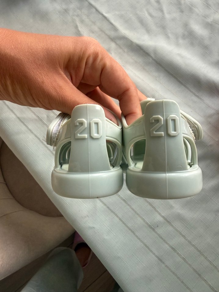 İgor marka 20 numara sandalet - Görsel 3