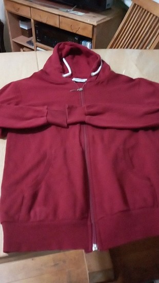 Sweat shirt
