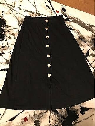 Pull & Bear Midi Boy Siyah Düğmeli Etek
