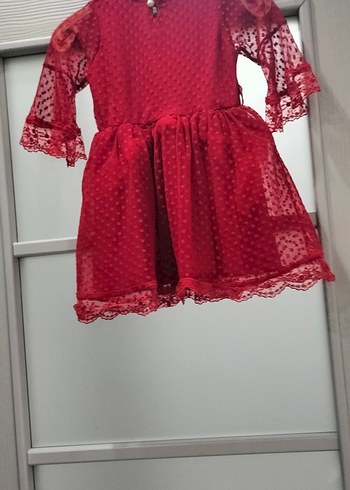 Kız Çocuk Kırmızı Dantel Elbise - Görsel 2