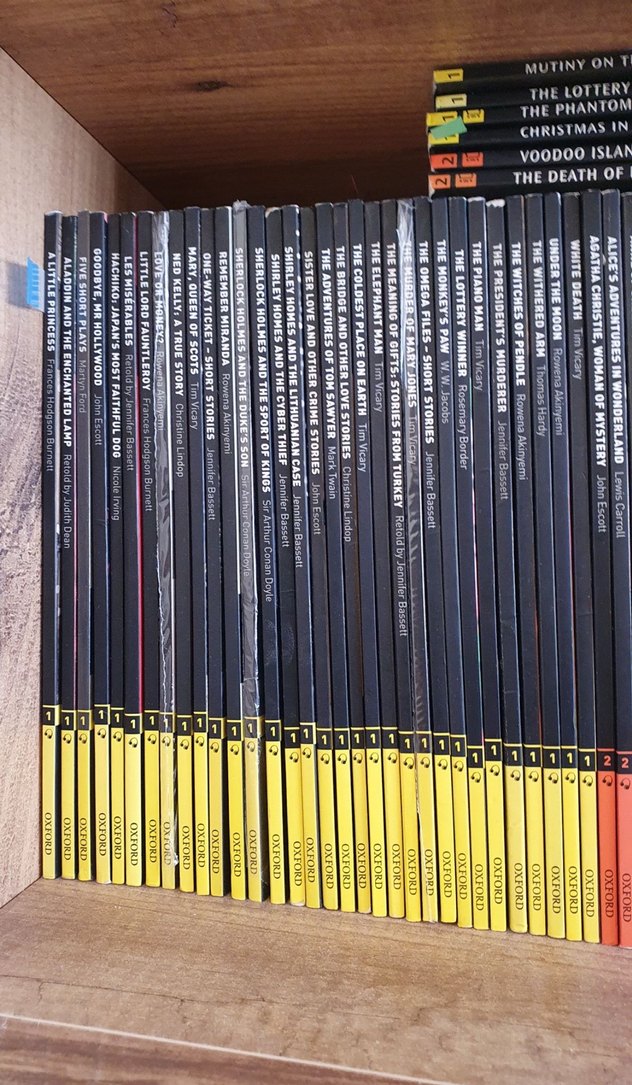 Oxford Bookworms Seviyeli İngilizce Kitap - Görsel 2