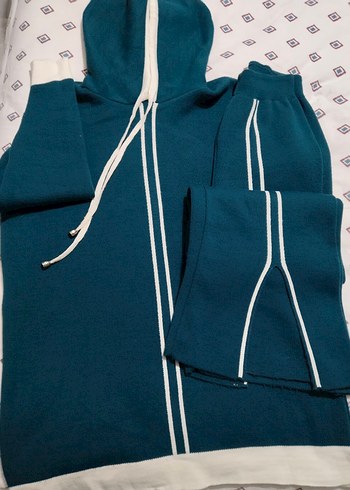 KadınKapüşonlu triko takım - Görsel 2