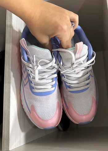 Bağcıklı Pembe Pastel Kadın Spor Ayakkabı - Görsel 5