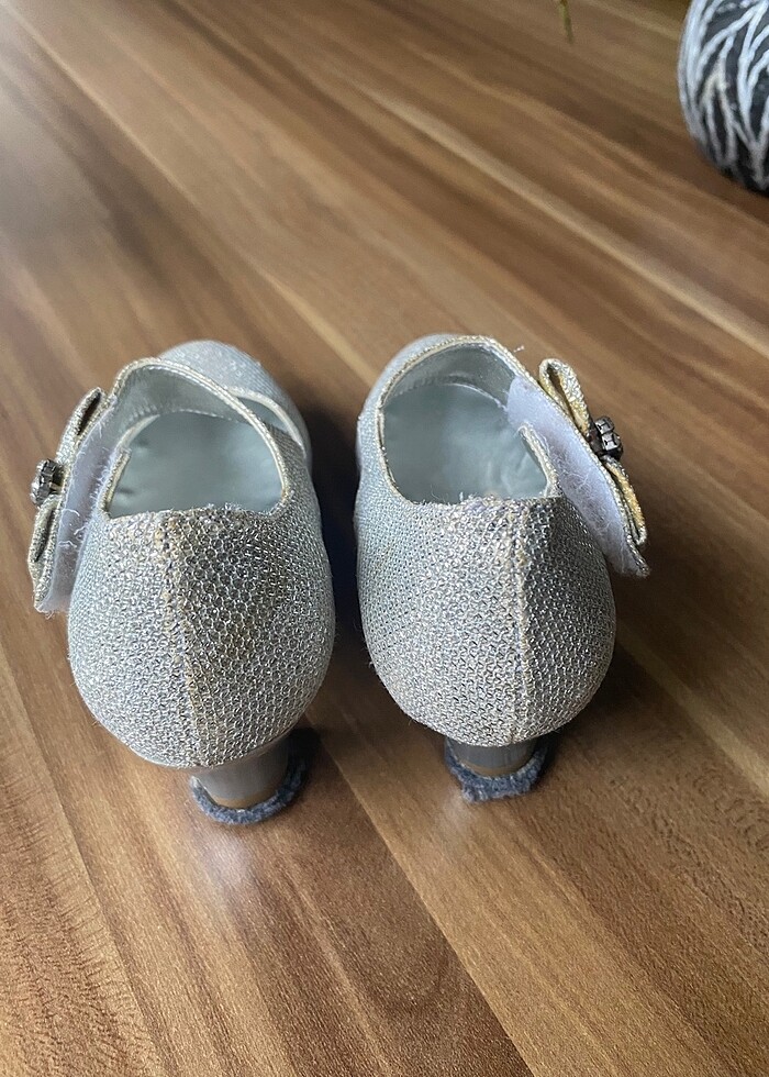 Topuklu ayakkabı - Görsel 3