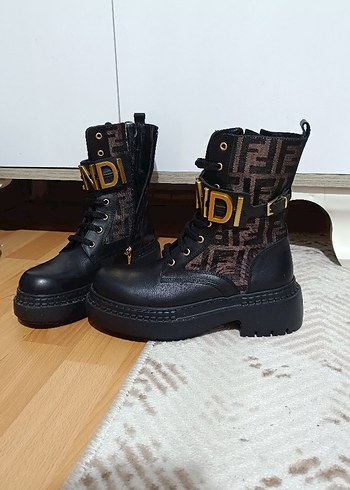 Fendi 36