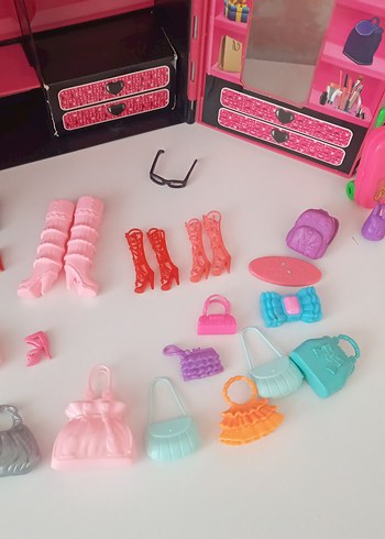 Renkli Oyuncak Barbie Gardırop Seti - Görsel 12